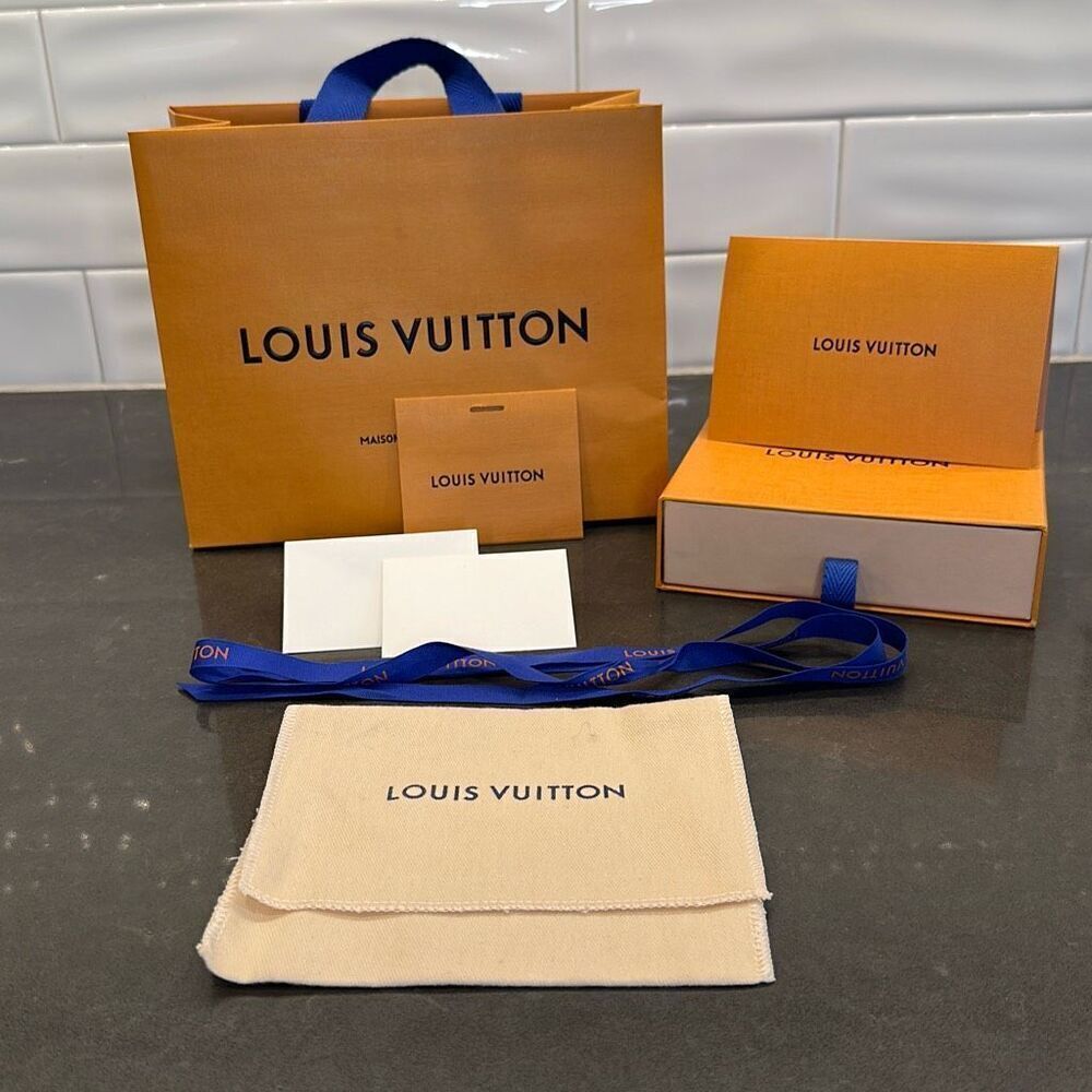 Louis Vuitton Box Bundle (8 Piece)